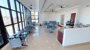 Passport Inn Hotel - Gateway to Comforts - Image 2