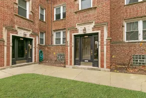 King Bed, Full Kitchen, Rogers Park 5mins Loyola - Image 3