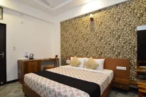 Hotel Yorkshire Inn Udaipur - Image 4