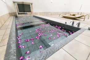 Hotel Lotus Toyonaka - Image 5