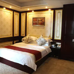 Bo Jin Hotel - Image 3