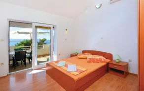 Apartment in Lokva Rogoznica for 8 people with 3 rooms Ref. 622907 - Image 4