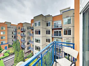 Belltown Court Seattle Urban Retreat - Image 2