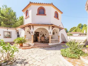 Holiday Home Very Close to the sea in Quiet Residential Area in Miami Playa - Image 3