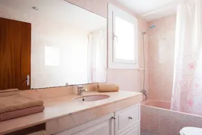 Akira Flats Cadaques Apartments - Image 5