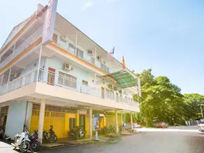 SPOT ON 89626 Hotel Dinar - Image 3