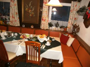 Gästehaus Zum Tauern - Image 5