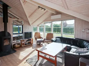 Stunning Holiday Home in Odder With Sauna - Image 5
