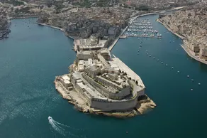 Valletta Grand Harbor Sailing Boat - Image 3