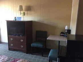 TownHouse Motel - Image 3