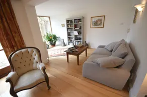 Lynwood , Woking 490349 - Image 3