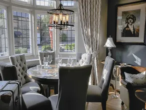 The Dog Inn - Image 4
