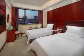 Lotus Huatian Hotel Changsha - Image 3