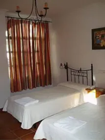 Hostal Atenas - Image 2