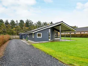 Luxurious Holiday Home in Hovborg With a Scenic View - Image 5