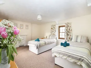 Westroose Farm House - Image 4