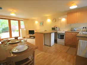 Brook Cottage - Image 5