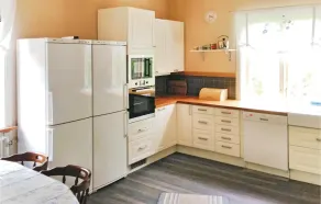 Amazing Home in Nyköping With 5 Bedrooms - Image 4