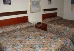 M53 Motel Imlay City - Image 2