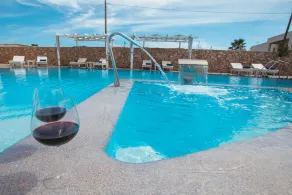 Odysseas Hotel - Image 2