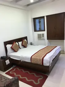Hotel Dream Palace - Image 2