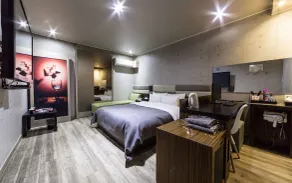 O2 Hotel - Image 2