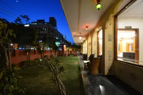 Vijay Niwas - Image 4