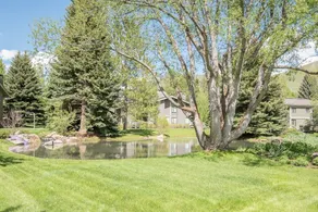 Villager 1318 - 2 Br Condo - Image 2