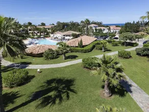 Spacious Apartment With Balcony on the East Coast of Corsica - Image 5