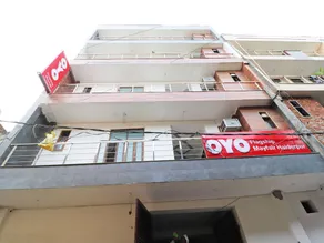 OYO Flagship 39677 Haiderpur Road - Image 5