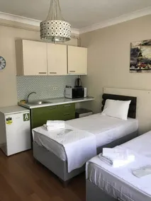Sarah Suite - Image 2