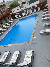 Offshore Motel - Image 4