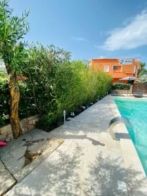 Villetta Todde con Piscina - Image 3