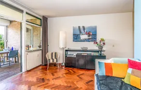 Beautiful Home in Bruinisse With Wifi and 3 Bedrooms - Image 5