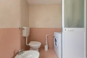Riva Del Conte - Image 2