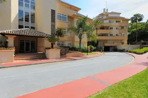 Greenlife Golf Elviria Hills Canovas Apartment - Image 5