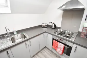 Brooklands Apartments - Image 5