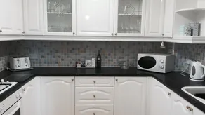Arcadia House 4b - Image 4
