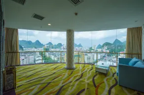 Guilin Youyouhui Prince Hotel - Image 4
