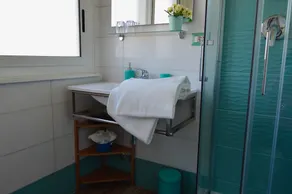 Gmaison Guesthouse - Image 2