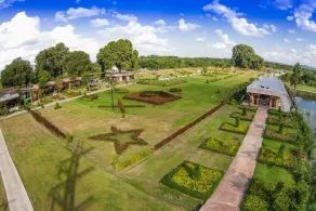River & Flowers Resort - Image 3