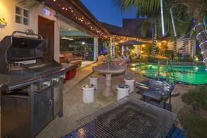 Relaxing Palm Pool Villa and Tropical Garden - Image 4