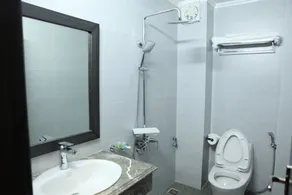 HERA HOTEL - Image 5