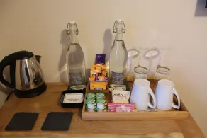 Camelot Guest House - Image 5