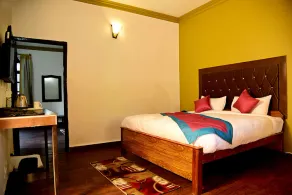 Sunita Corbett Retreat by OpenSky - Image 3
