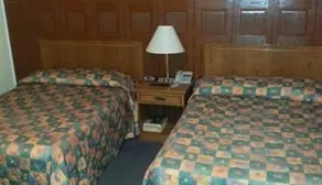 Shelburne Motel - Image 4