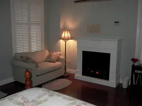 Trinkle Mansion Bed & Breakfast - Image 5
