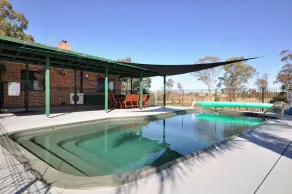 Talga Vines Vineyard Escape - Image 2