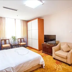 Linghai Hotel (Qinhuangdao Road Branch) - Image 2