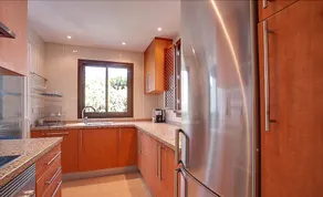 3 bedroom apartment garden and sea view - Image 5
